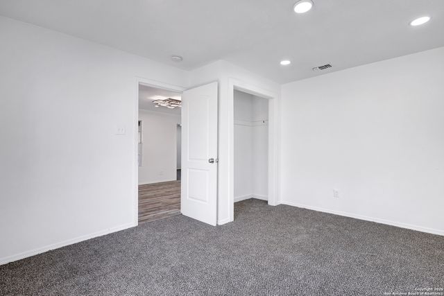 1112 Gladstone, San Antonio, TX 78225