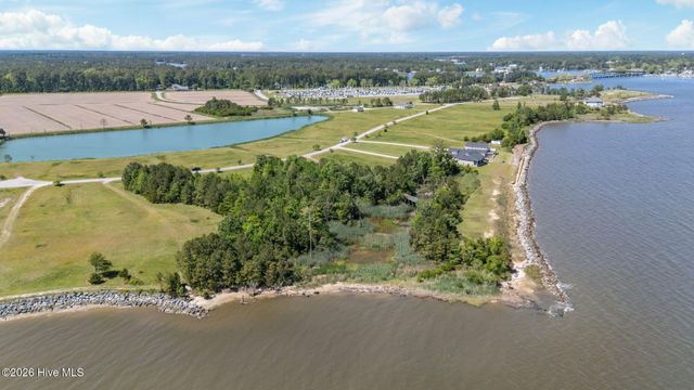 271 Wind Lake Road S, Oriental, NC 28571