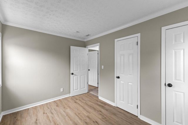 225 Santa Maria Lane, Columbus, OH 43213