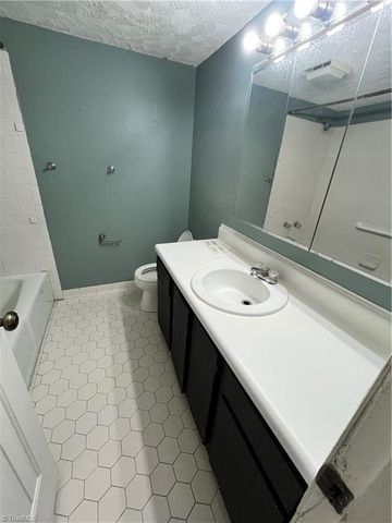 4606 Lawndale Drive, Greensboro, NC 27455