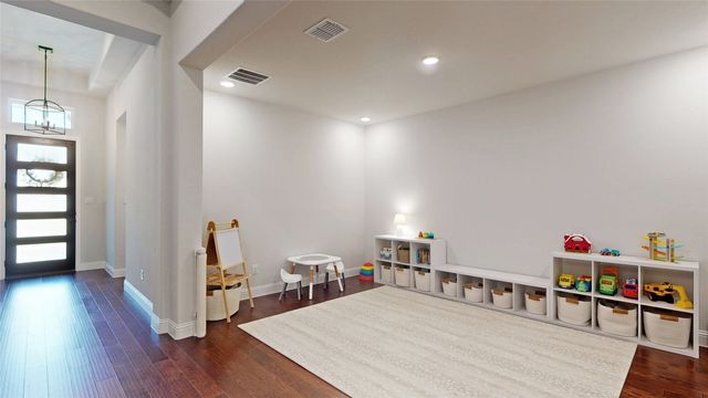 7212 Redwood Road, Argyle, TX 76226