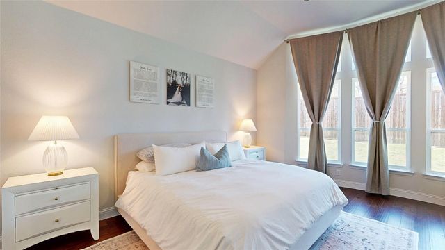 7212 Redwood Road, Argyle, TX 76226