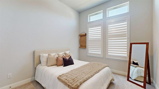 7212 Redwood Road, Argyle, TX 76226