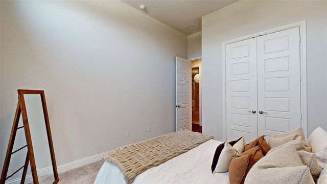 7212 Redwood Road, Argyle, TX 76226