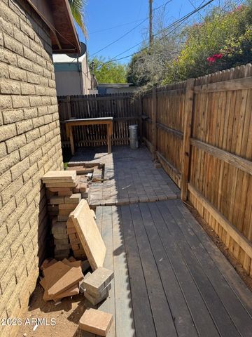 13240 N 20 Street, Phoenix, AZ 85022