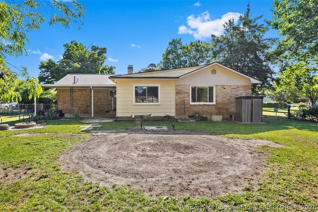 1208 Wentworth Place, Fayetteville, NC 28304