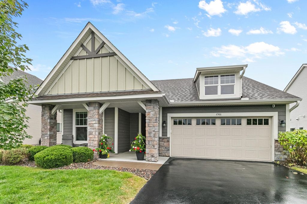 11366 Lincoln Court NE, Blaine, MN 55434 — exterior