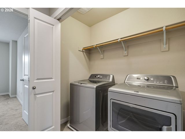 10883 Sw STOCKHOLM Dr, Wilsonville, OR 97070