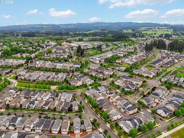 10883 Sw STOCKHOLM Dr, Wilsonville, OR 97070