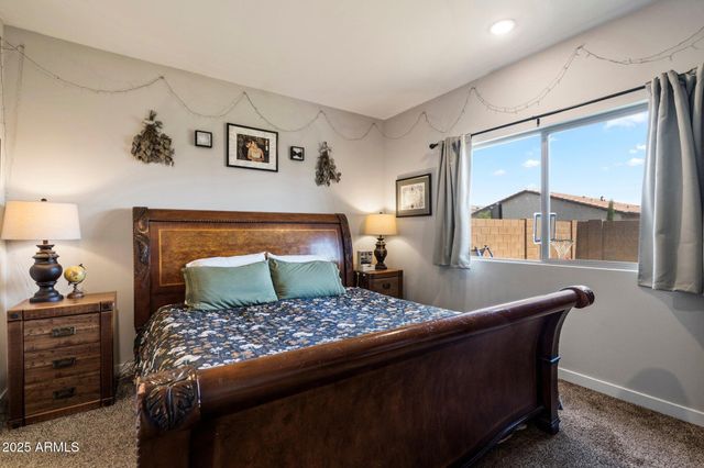 2753 E FOSSIL RIDGE Road, Phoenix, AZ 85050