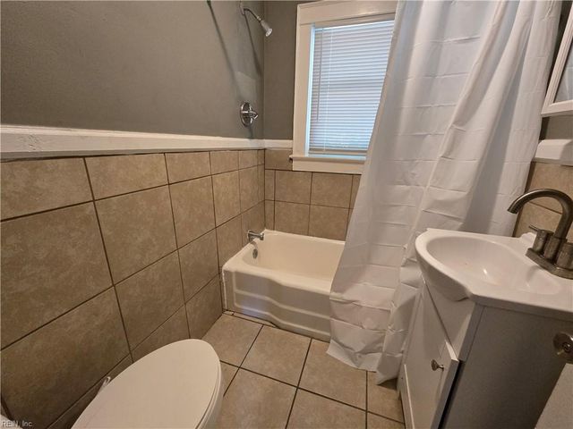 1908 E Washington ST, Suffolk, VA 23434