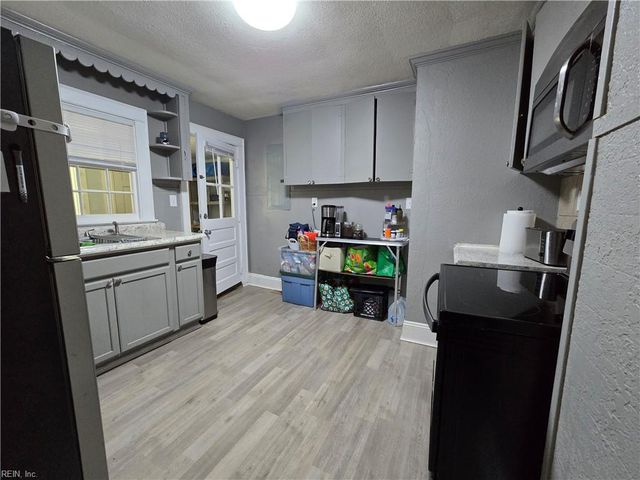 1908 E Washington ST, Suffolk, VA 23434