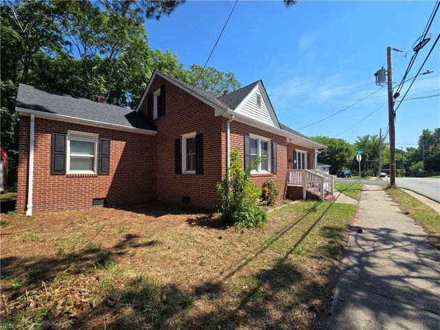 1908 E Washington ST, Suffolk, VA 23434