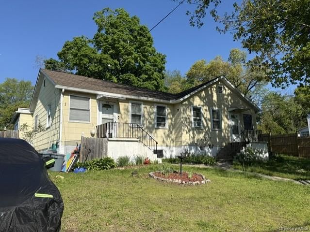 37 Argyle Street, Lake Peekskill, NY 10537