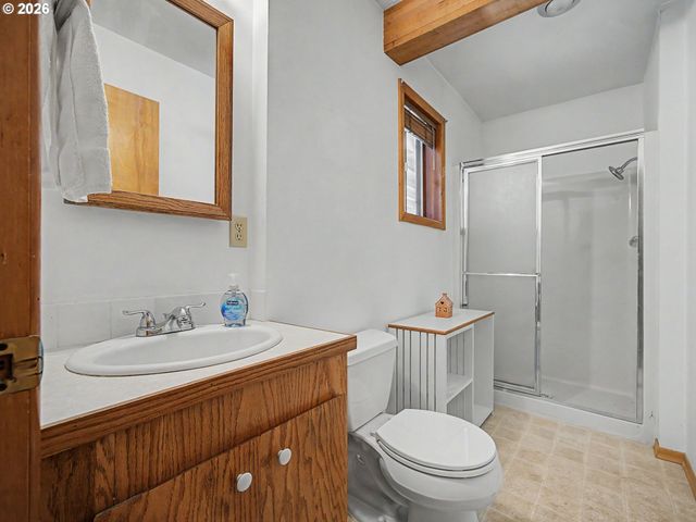 250 Se JUNIPER Ave, Gresham, OR 97080