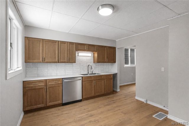 35 Reo Avenue, Cheektowaga, NY 14211