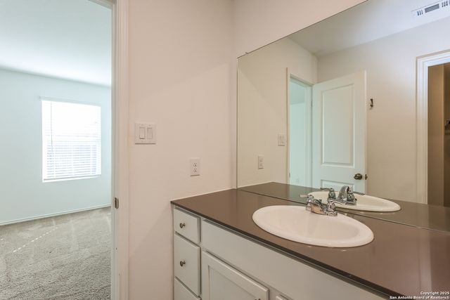 5174 Fowler Crest, Converse, TX 78109