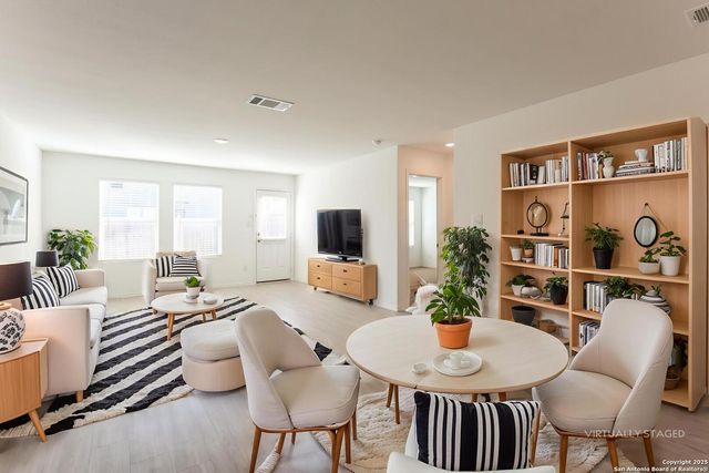 5174 Fowler Crest, Converse, TX 78109