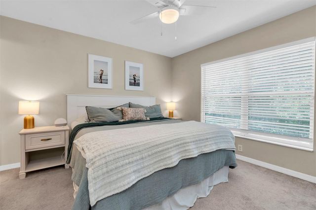 9548 CHARLESBERG DRIVE, Tampa, FL 33635