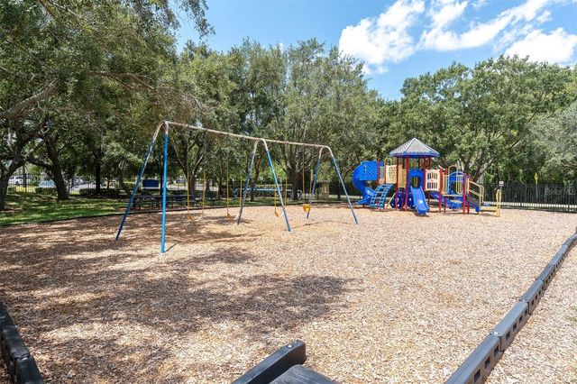 9548 CHARLESBERG DRIVE, Tampa, FL 33635
