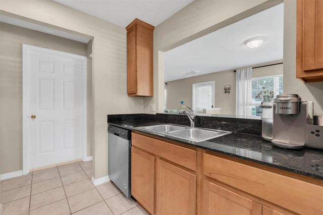 9548 CHARLESBERG DRIVE, Tampa, FL 33635