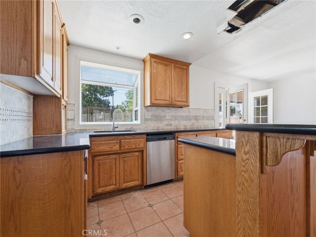 25815 Holly Vista Boulevard, San Bernardino, CA 92404