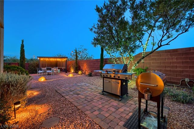 10507 Ardsley Lane, Las Vegas, NV 89135