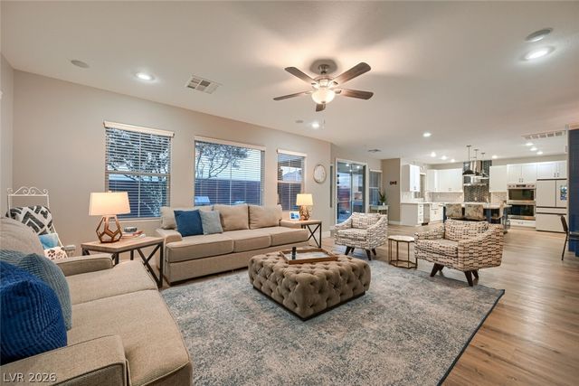 10507 Ardsley Lane, Las Vegas, NV 89135