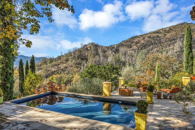 2395 Pickett Rd, Calistoga, CA 94515