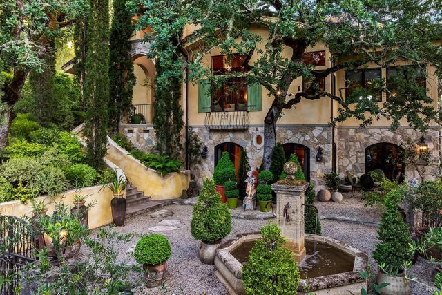 2395 Pickett Rd, Calistoga, CA 94515