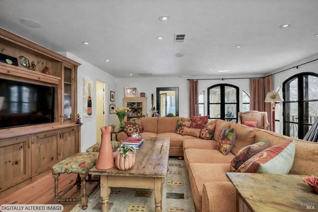 2395 Pickett Rd, Calistoga, CA 94515