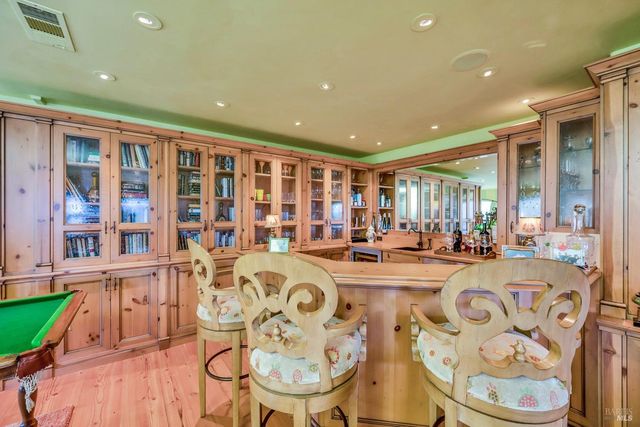 2395 Pickett Rd, Calistoga, CA 94515