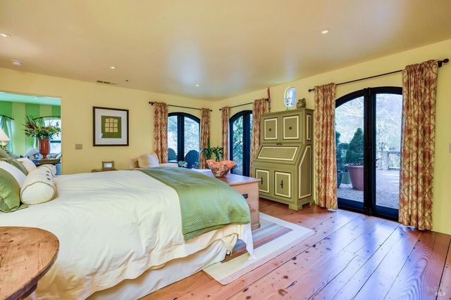 2395 Pickett Rd, Calistoga, CA 94515