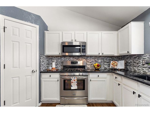 11730 Oakland Dr, Commerce City, CO 80640