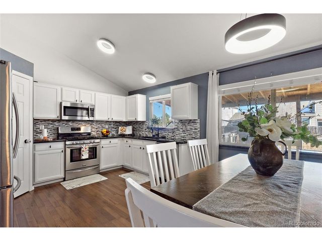 11730 Oakland Dr, Commerce City, CO 80640