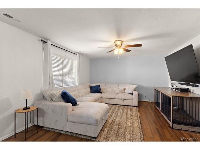 11730 Oakland Dr, Commerce City, CO 80640