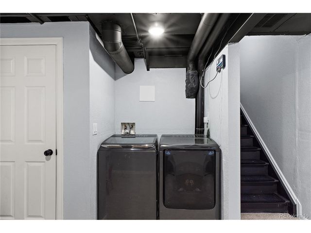 11730 Oakland Dr, Commerce City, CO 80640