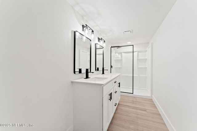 9621 ABERDARE Avenue W, Jacksonville, FL 32208