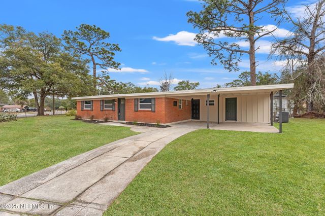 9621 ABERDARE Avenue W, Jacksonville, FL 32208