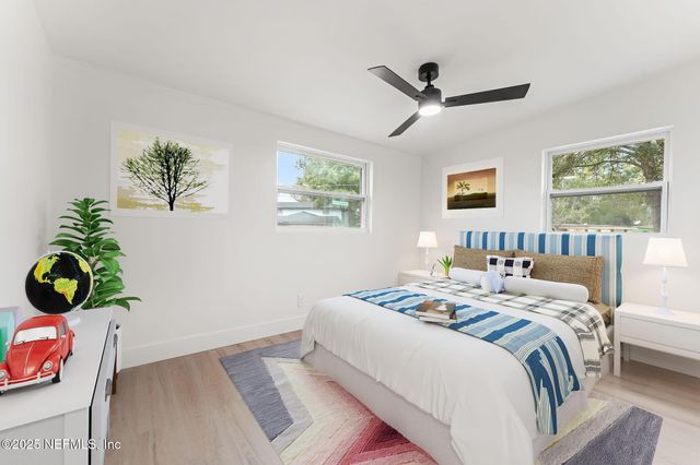 9621 ABERDARE Avenue W, Jacksonville, FL 32208