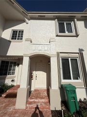 15750 SW 92nd Ave 29C, Palmetto Bay, FL 33157