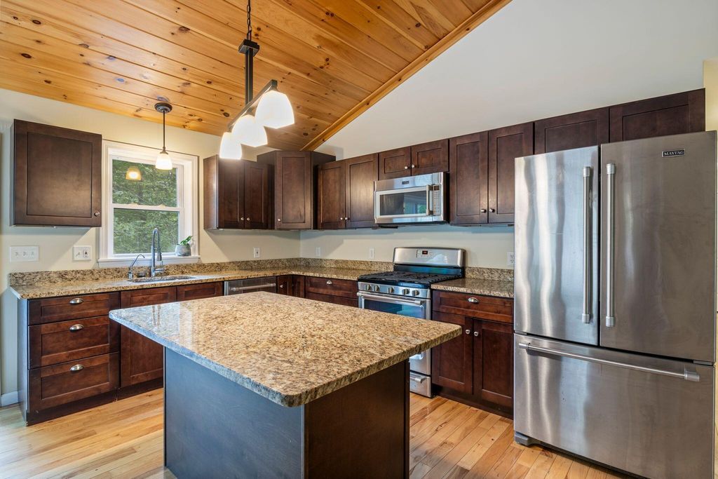 20 Fox Run Road, Gray, ME 04039 — photo 4