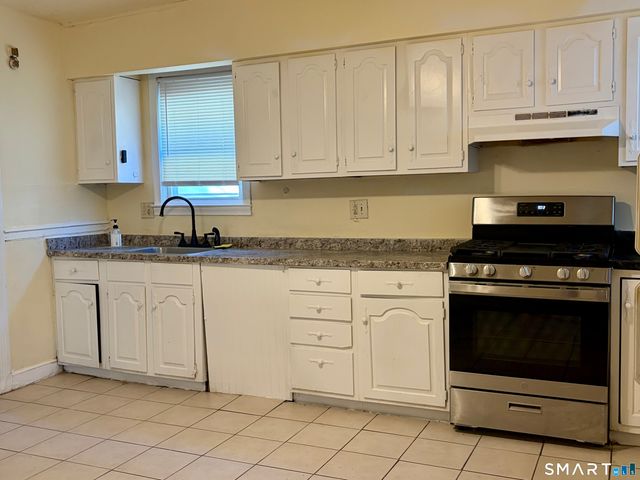 162 Gilbert Avenue, New Haven, CT 06511