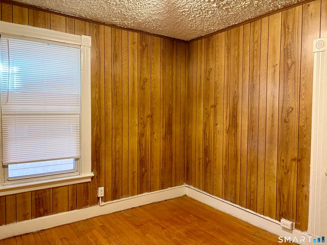 162 Gilbert Avenue, New Haven, CT 06511