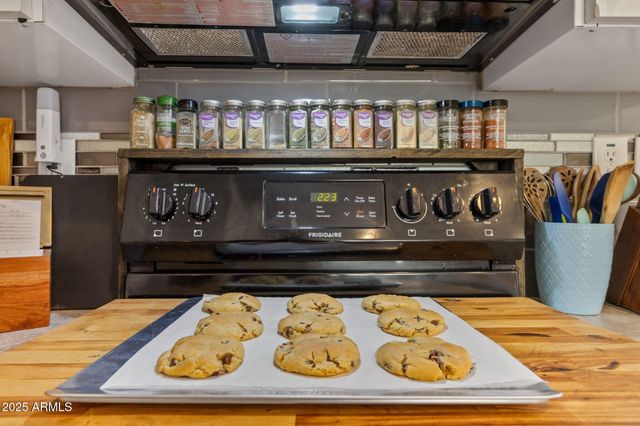 25221 N MITCHELL Road, Paulden, AZ 86334