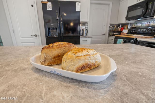 25221 N MITCHELL Road, Paulden, AZ 86334