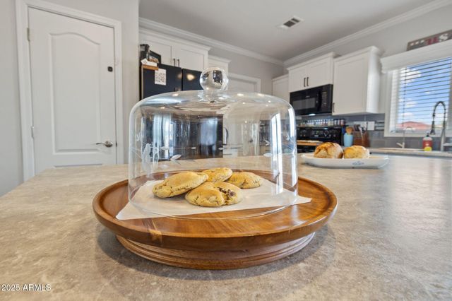 25221 N MITCHELL Road, Paulden, AZ 86334