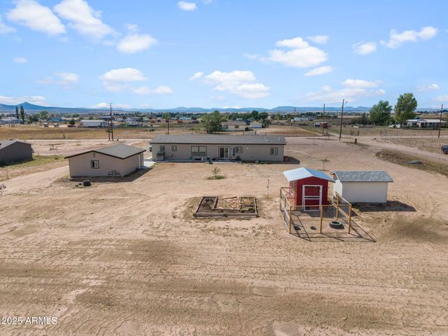 25221 N MITCHELL Road, Paulden, AZ 86334