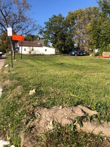 2502 Southeastern Avenue, Indianapolis, IN 46201