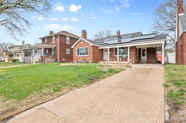 2527 Edison Avenue, Granite City, IL 62040